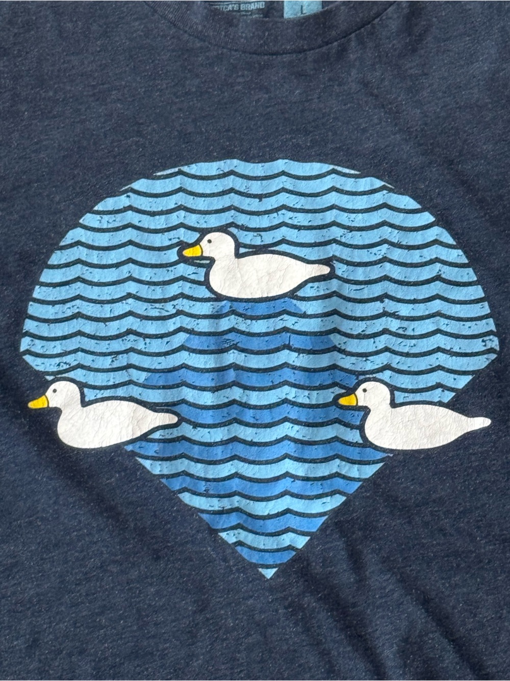 Baseballism Ducks on the Pond t-shirt size large Navy Blue